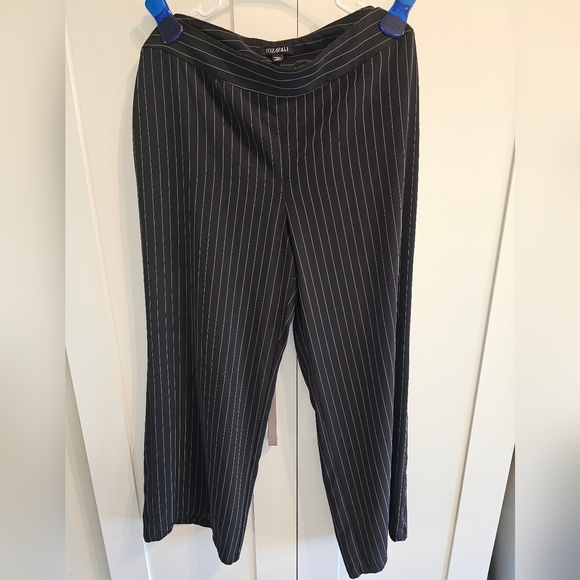 Women's Black Pinstripe Pants 1x - Picture 1 of 5